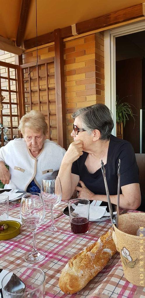 HOMMAGE A N.D. DE SANTA CRUZ A DALIAS DU 7 AU 10 JUIN 2019 (702) REPAS CHEZ ANGE AVANT LE DEPART .jpg